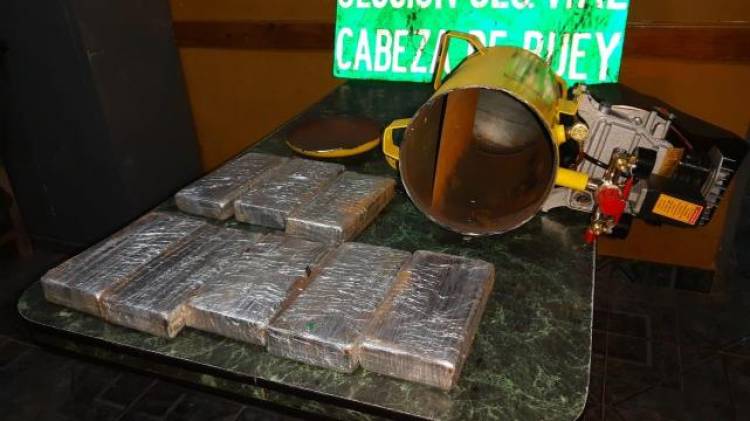 SALTA: VIAJABA CON 8 KILOS DE COCAÍNA EN SU EQUIPAJE