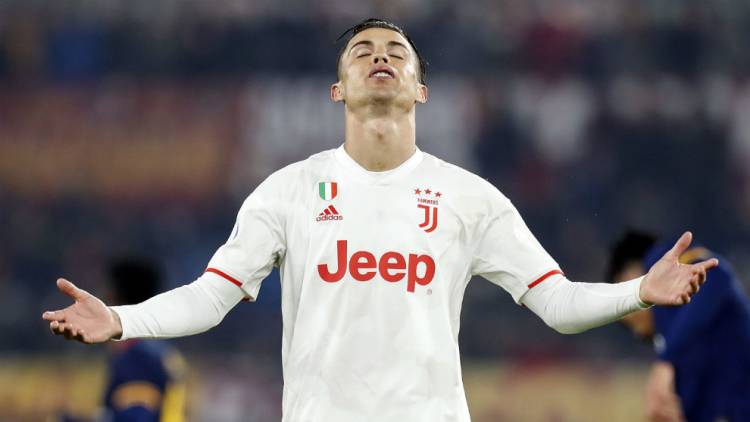 ¿LA UEFA MANIPULÓ EL EQUIPO 2019 PARA INCLUIR A RONALDO?