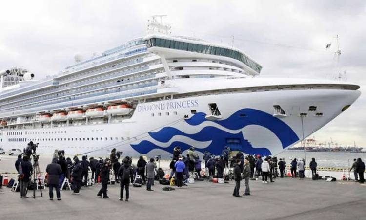EN JAPÓN CONFIRMARON QUE UN ARGENTINO CONTRAJO CORONAVIRUS EN EL CRUCERO QUE ESTÁ VARADO