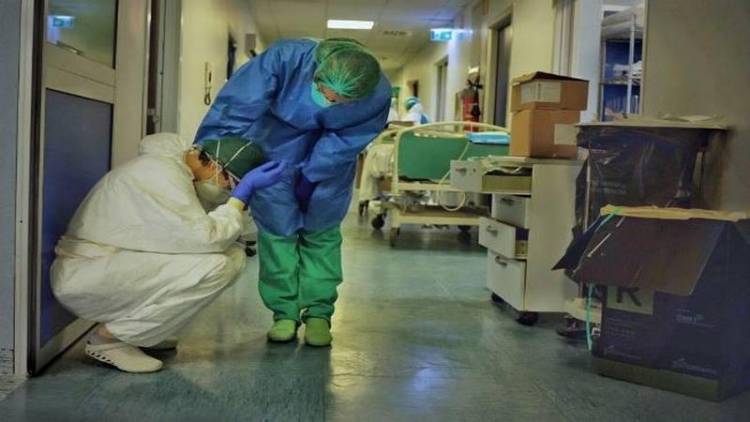 "TENEMOS MIEDO. NO QUIERO MÁS APLAUSOS", CARTA DE UNA MÉDICA ANTE EL COVID-19