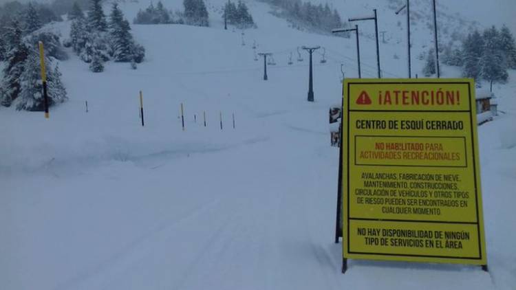 AVALANCHA EN EL CERRO CATEDRAL DE BARILOCHE, DEJÓ COMO SALDO UN MUERTO