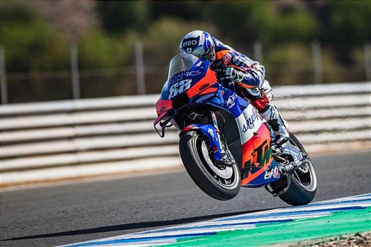 HISTORIA PURA EN EL MOTOGP, OLIVEIRA LOGRA SU PRIMERA VICTORIA Y LA DE SU PAÍS, EN UN FINAL PARA EL INFARTO DEL GP DE ESTIRIA