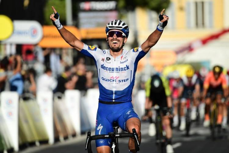 VICTORIA DE JULIAN ALAPHILIPPE EN LA SEGUNDA ETAPA DEL TOUR DE FRANCIA Y ES EL NUEVO LÍDER DE LA GENERAL