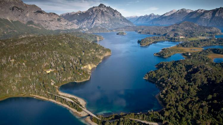 A PARTIR DE DICIEMBRE RÍO NEGRO RECIBIRÁ A TURISTAS Y NO SE PRECISARÁ TEST NEGATIVO