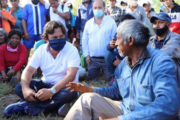 SALTA: EL GOBERNADOR GUSTAVO SÁENZ SE REUNIÓ CON COMUNIDADES ABORÍGENES