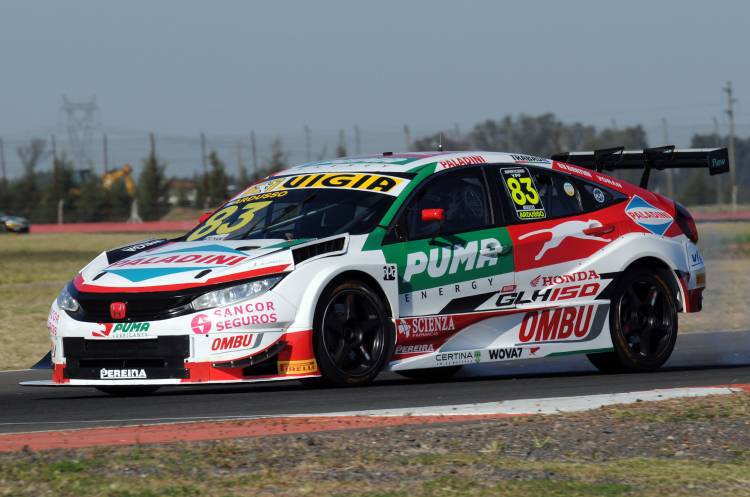 EN LA CARRERA CLASIFICATORIA DEL SÚPER TC2000 FUE VICTORIA DE FACUNDO ARDUSSO QUE REDONDEÓ UN GRAN SÁBADO EN SAN NICOLÁS