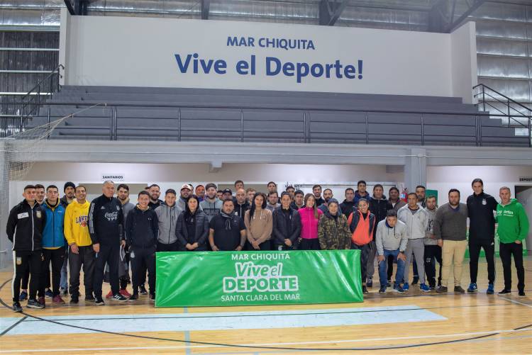 PARTIDO DE MAR CHIQUITA: COMENZÓ EL CURSO GRATUITO DE FORMACIÓN ARBITRAL 