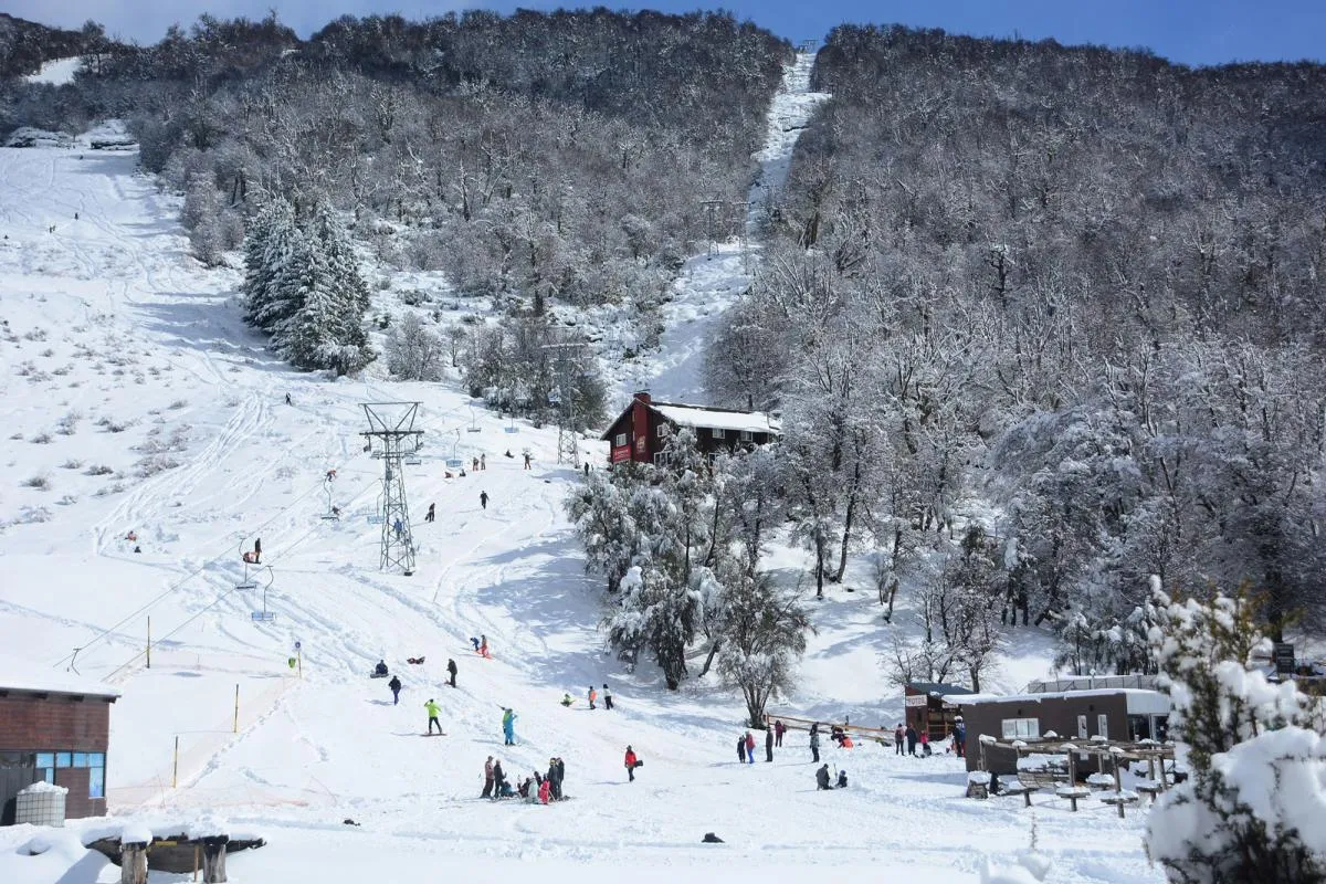 TODO LISTO EN EL BOLSÓN PARA UNA “MUY BUENA TEMPORADA” INVERNAL