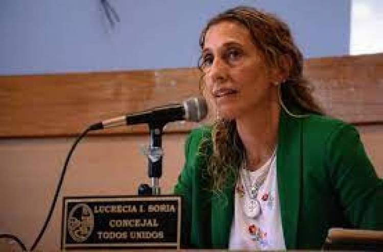 LUCRECIA SORIA