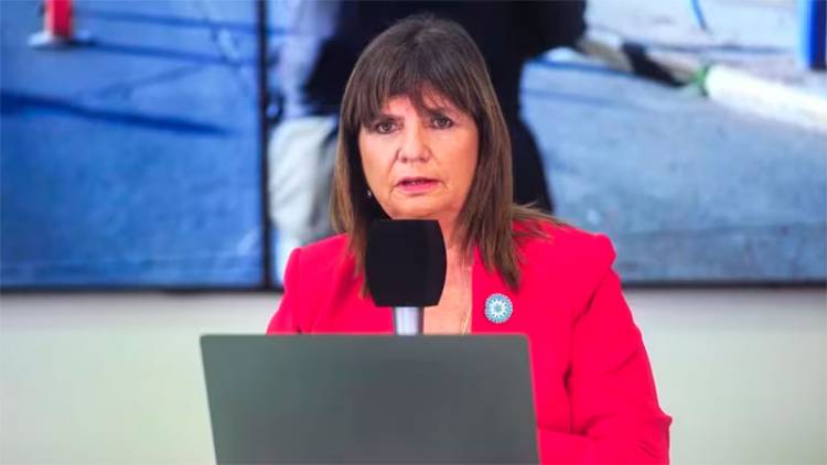ESTABLECE CINCO CONDICIONES: BULLRICH PRESENTÓ REGLAMENTO QUE FLEXIBILIZA EL USO DE ARMAS PARA LOS POLICÍAS