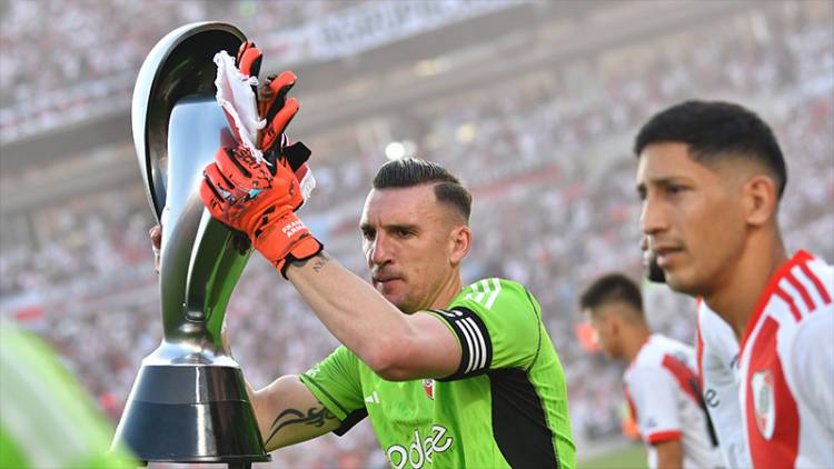 RIVER ACELERA POR LA RENOVACIÓN DE FRANCO ARMANI, LO CONFIRMÓ FRANCESCOLI