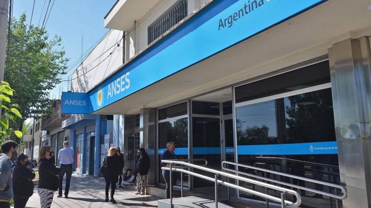 BOLETÍN OFICIAL: ANSES ESTABLECIÓ LOS MONTOS MÍNIMOS Y MÁXIMOS DE LAS JUBILACIONES