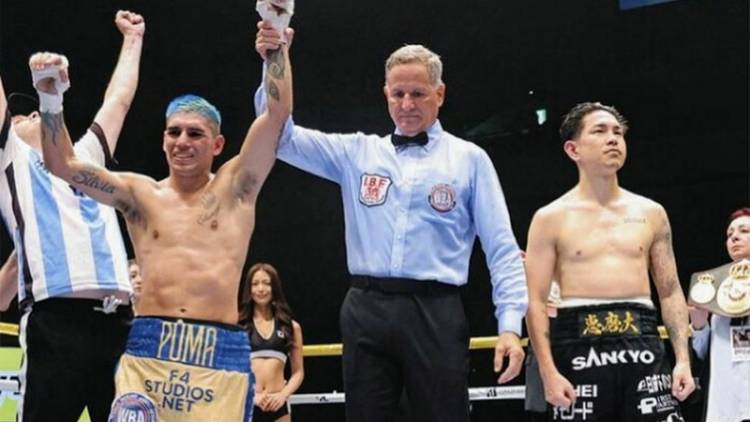 EL PUMA MARTÍNEZ LOGRÓ EL TÍTULO MUNDIAL AMB E HIZO HISTORIA EN EL BOXEO ARGENTINO