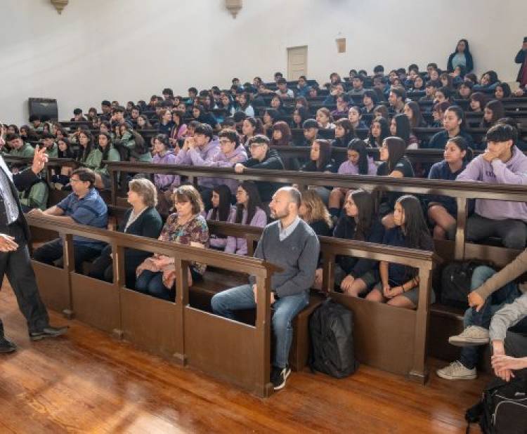 VILLA MERCEDES: EL COLEGIO NACIONAL FUE ESCENARIO DE LA CUARTA CHARLA DE SENSIBILIZACIÓN SOBRE DISCAPACIDAD