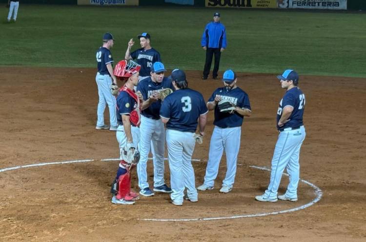 ARGENTINA DEBUTA ANTE VENEZUELA EN EL MUNDIAL DE SÓFTBOL 2025 EN CANADÁ