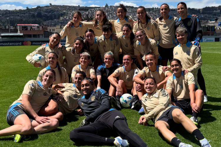 SELECCIÓN ARGENTINA FEMENINA DE FÚTBOL DEBUTA ANTE URUGUAY EN LA COPA AMÉRICA