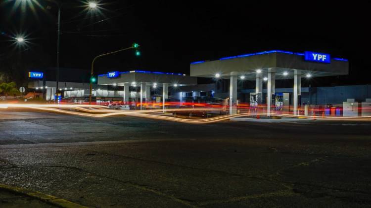 YPF AUMENTA UN 2,5% EL PRECIO DE LOS COMBUSTIBLES DESDE ESTE DOMINGO
