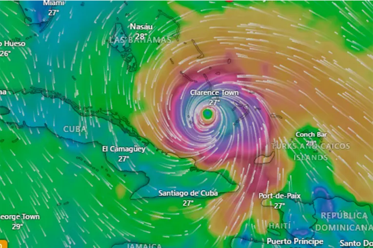 CUBA BAJO EL HURACÁN MELISSA: MÁS DE 700 MIL EVACUADOS POR VIENTOS EXTREMOS