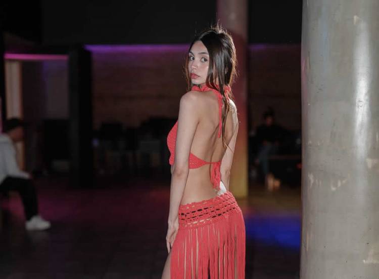 VALENTINA QUIROZ: LA JOVEN MODELO QUE INICIA SU CAMINO CON GRAN PROYECCIÓN