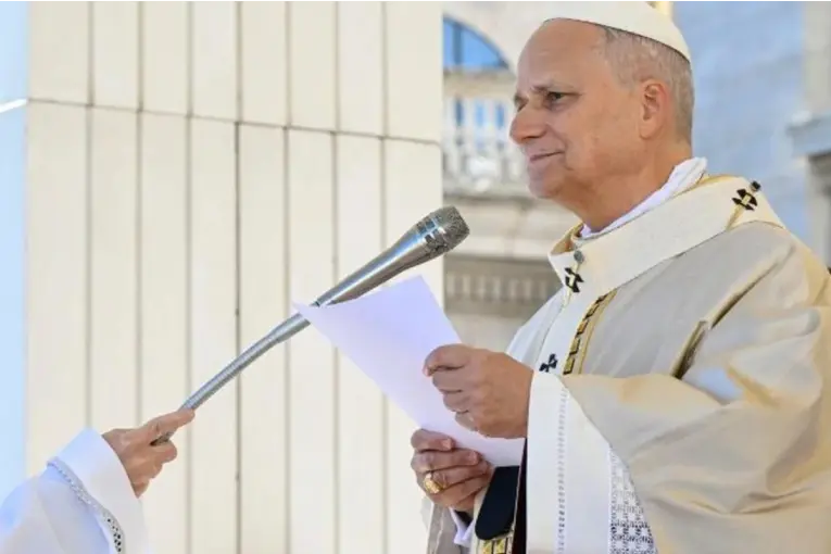 EL PAPA LEÓN XIV EXIGIÓ PAZ Y LA LIBERACIÓN DE REHENES EN NIGERIA Y CAMERÚN