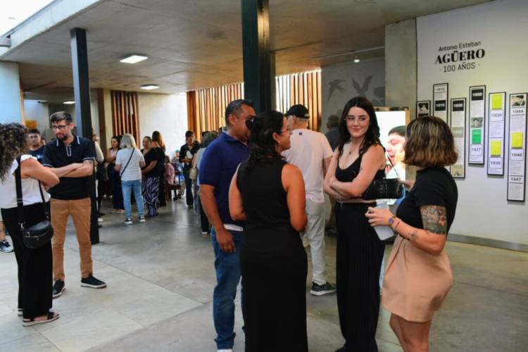 VILLA DE MERLO HOMENAJEÓ EL LEGADO DE ANTONIO ESTEBAN AGÜERO EN LA CASA DEL POETA