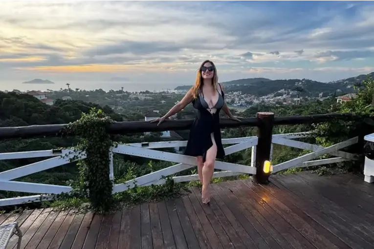 Belén Francese sorprendió desde Buzios con fotos en bikini que revolucionaron Instagram