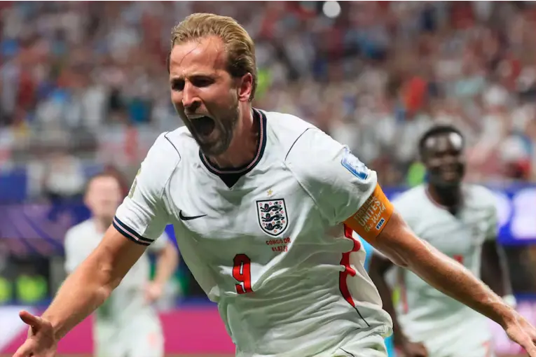 Inglaterra remontó ante Congo con un doblete de Kane y enfrentará a México en octavos