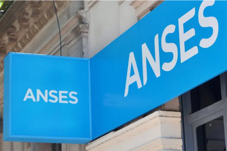ANSES advirtió sobre falsas ofertas de préstamos y recordó que no otorga créditos personales