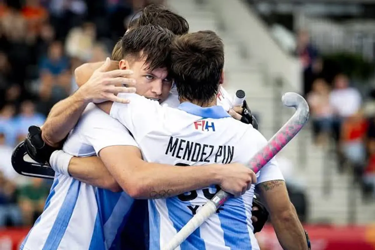 Los Leones golearon 7-1 a Nueva Zelanda y avanzaron en el Mundial